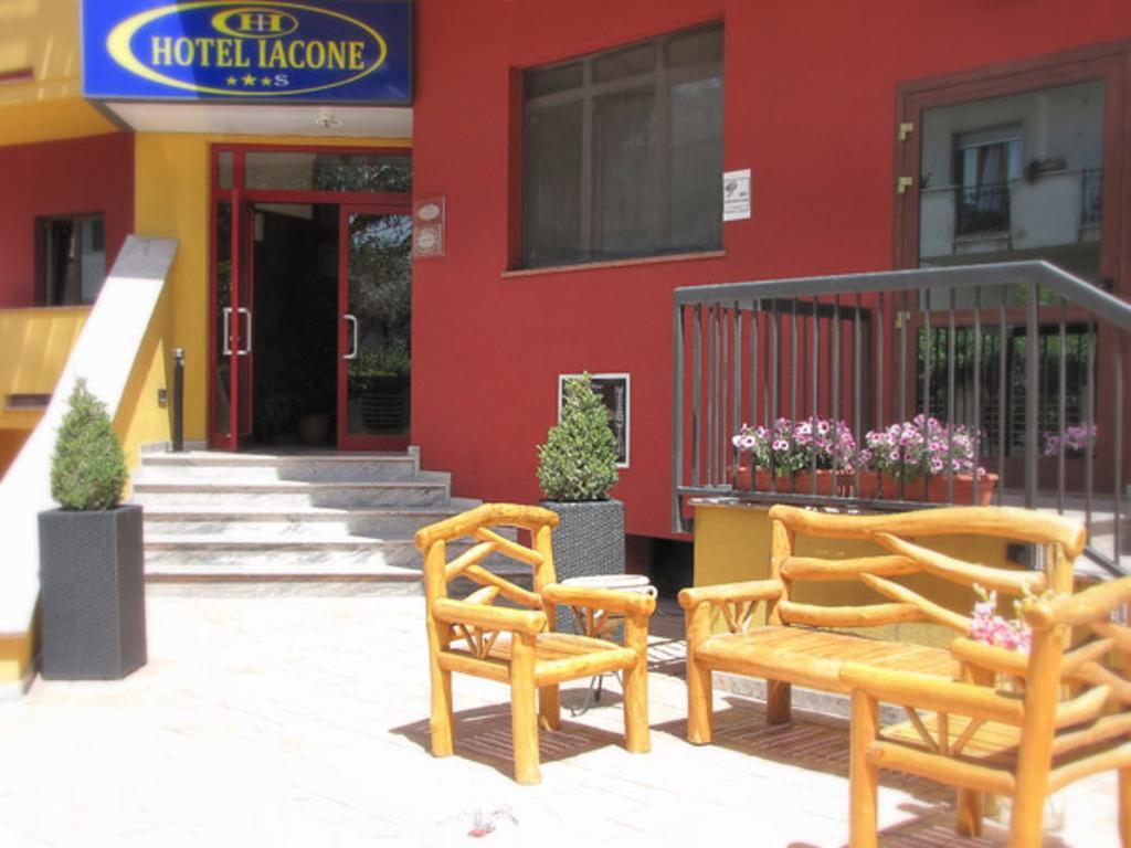 Hotel Iacone Chieti Ngoại thất bức ảnh