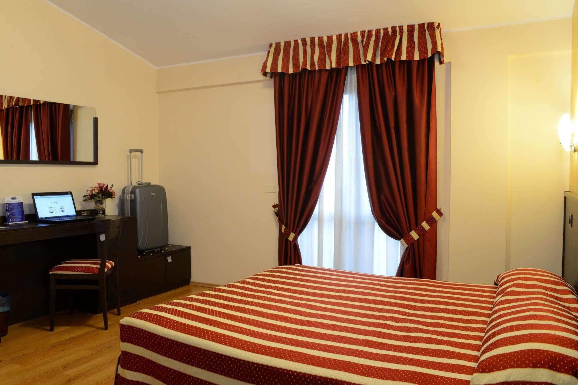 Hotel Iacone Chieti Ngoại thất bức ảnh