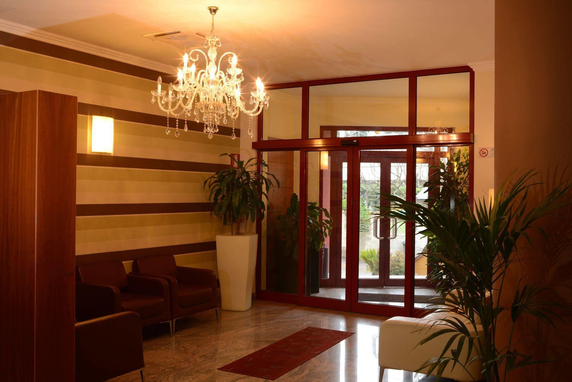Hotel Iacone Chieti Ngoại thất bức ảnh